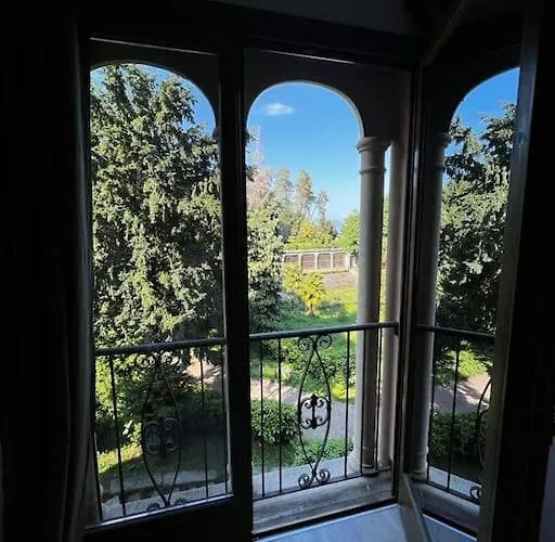 Apartamento In Storica Oleggio Castello